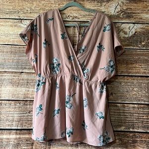 NWT Torrid Babydoll Style Tie Back Top Boho Cottage